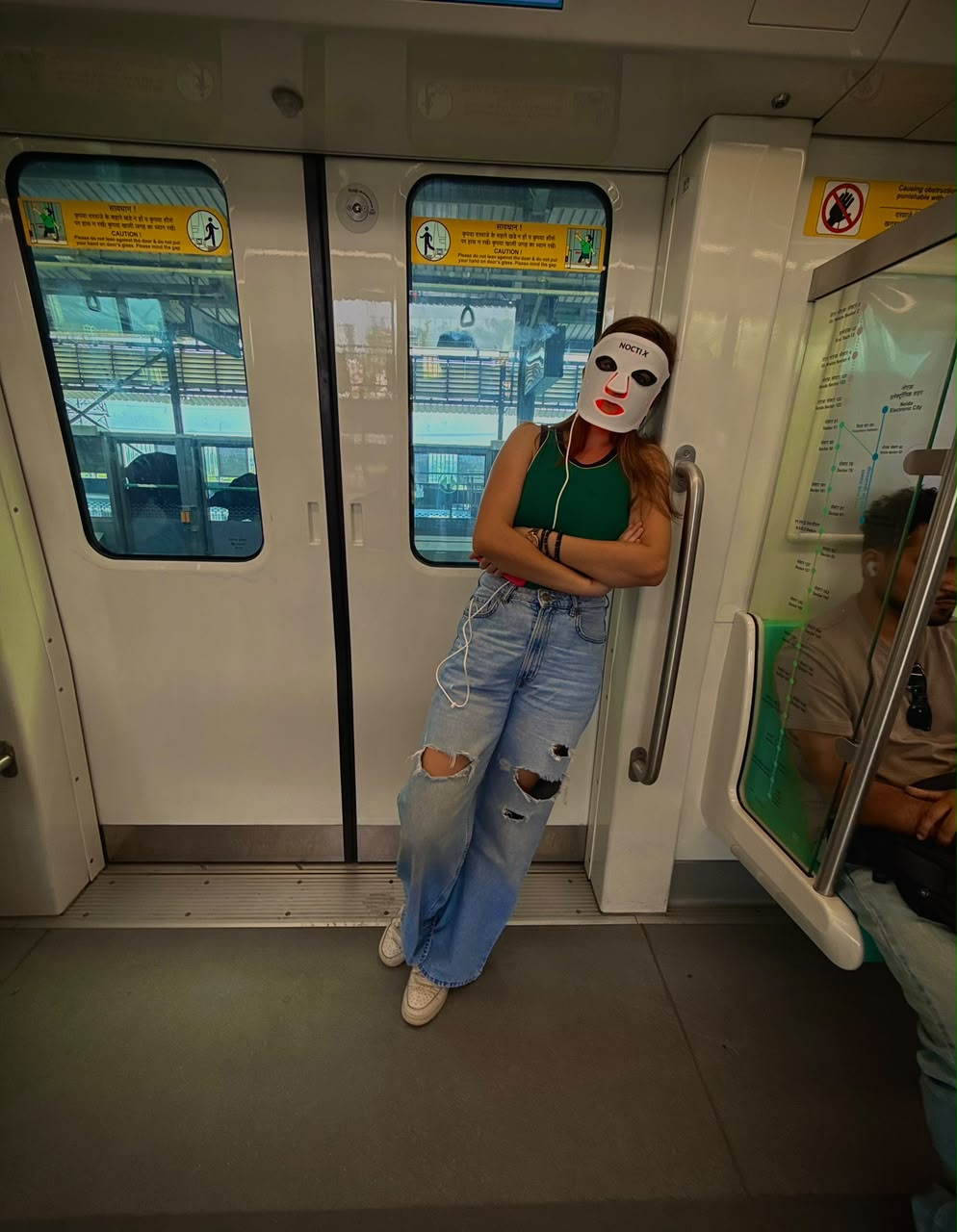 India's first Infrared led mask for skin of your dreams
